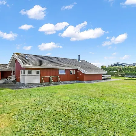 Thorben - 350m From The Sea By Interhome Hejls